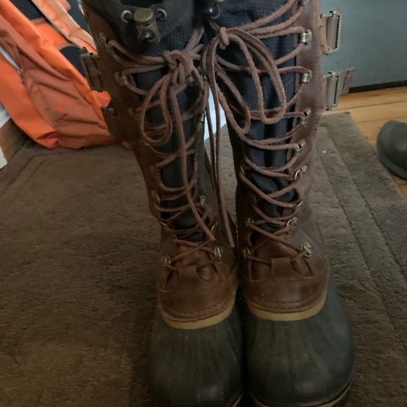 sorel boots poshmark